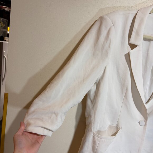 Cinq a Sept Khloe Crepe 3/4-Sleeve Blazer White - Picture 5 of 16